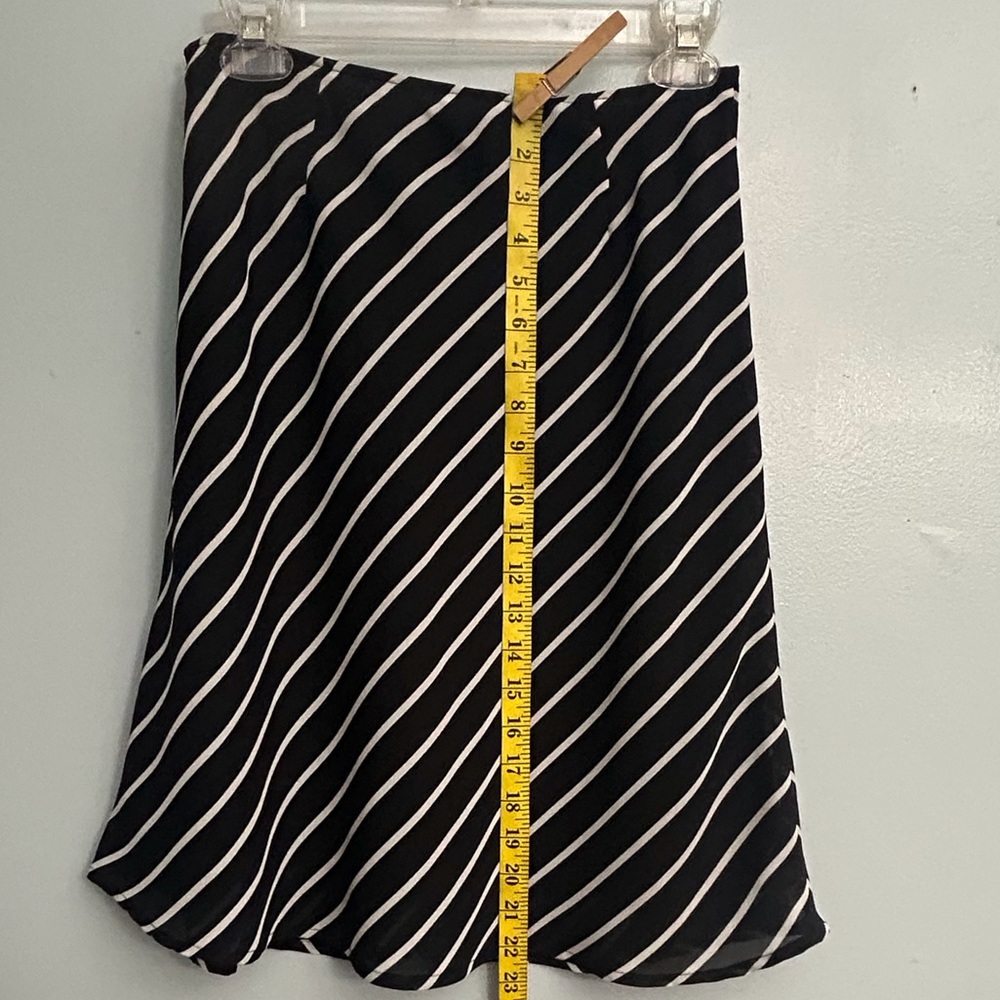 NINE & COMPANY skirt